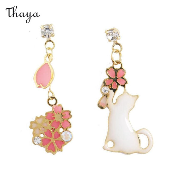 Thaya Cute Cat Flower Earrings