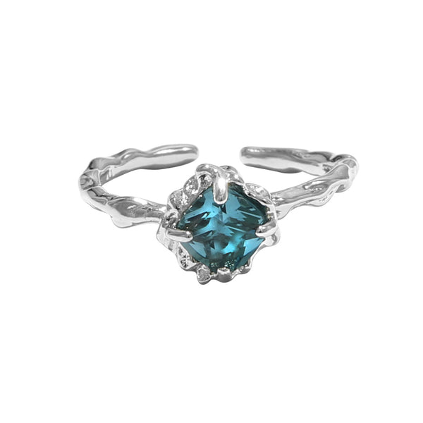 Thaya Adjustable Zircon Ring