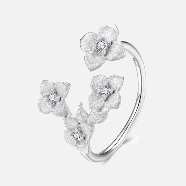 Thaya 925 Silver Elegant Frosted Spring Flowers Ring