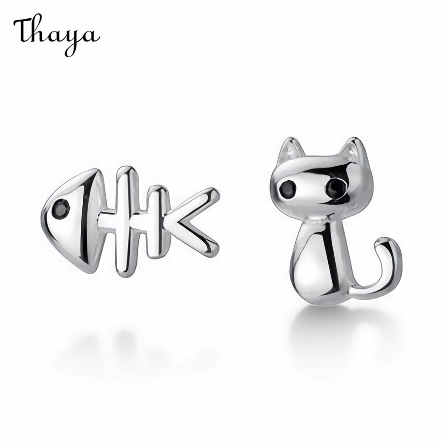 Thaya 925 Silver Asymmetric Kitten Fishbone Stud Earrings