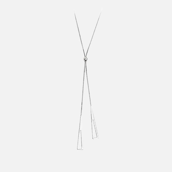 Thaya 925 Silver Geometric Niche Design Necklace