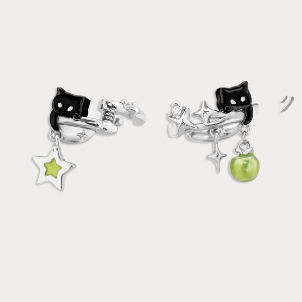Thaya Cat Star Earrings
