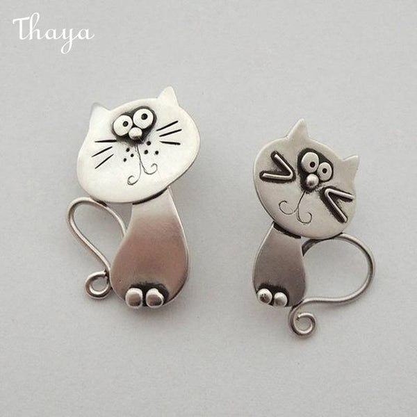 Thaya  Vintage Kitten Simple Fashion Earrings