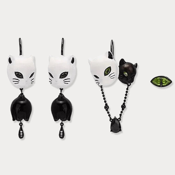 Thaya Cool Black &White Cat Head Earrings