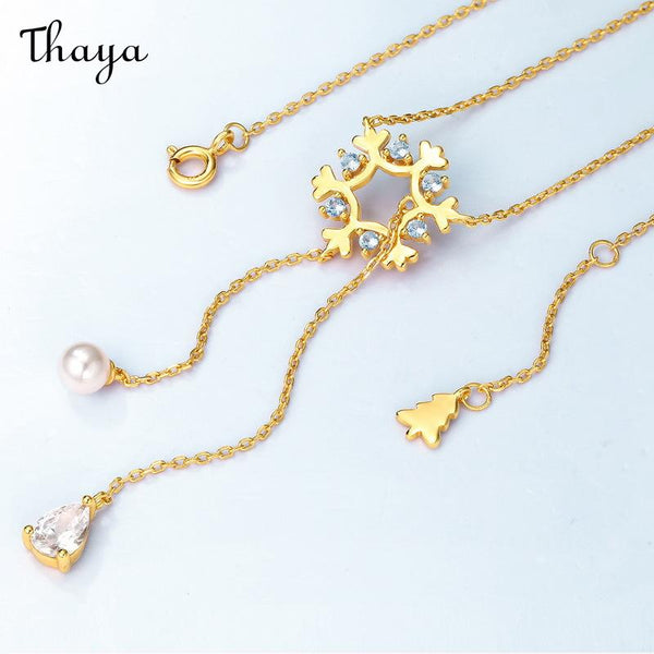 Thaya Christmas Fashion Geometric Snowflake Necklace