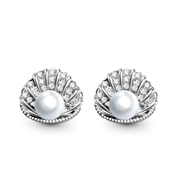 Thaya Shell Stud Earrings