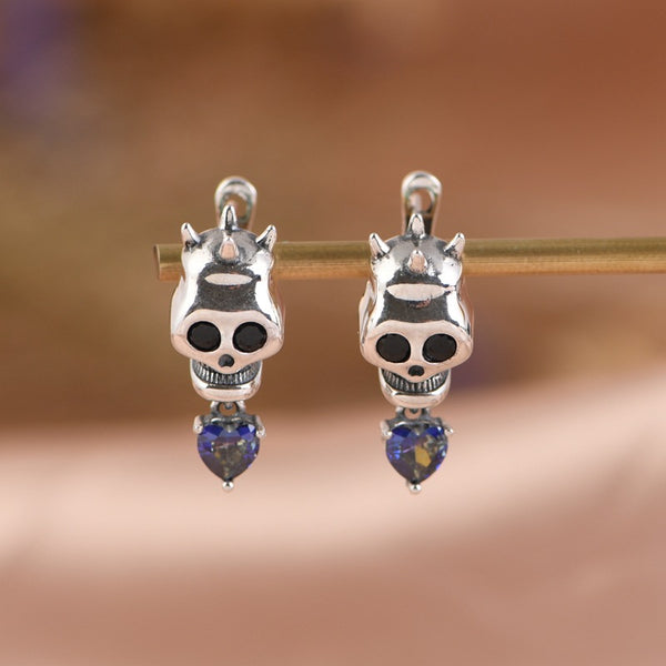 Thaya S925 Silver Skull Earrings