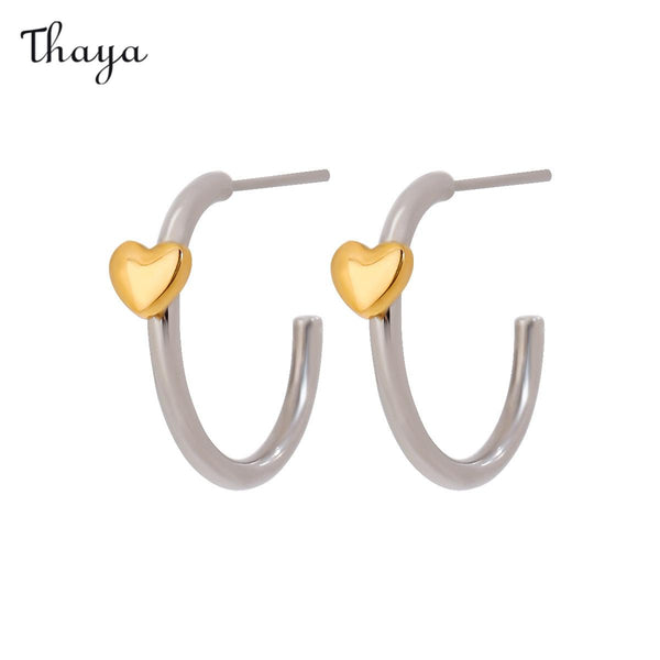 Thaya – Farblich passende, schlichte Herz-Ohrringe