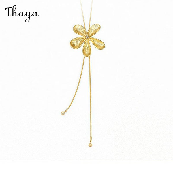 Thaya Floral Pendant Necklace