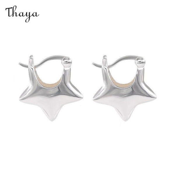 Thaya Three-Dimensional Star Earrings