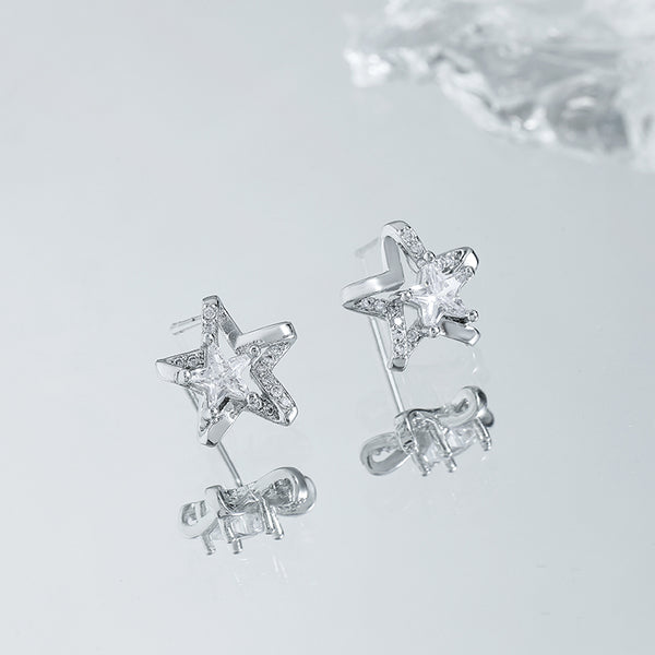 Thaya Hollow Five-pointed Star Stud Earrings