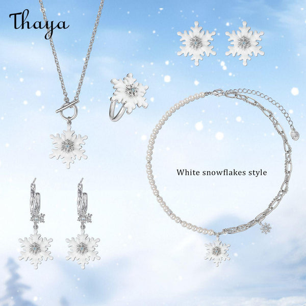 Thaya White Snowflake Jewelry Set