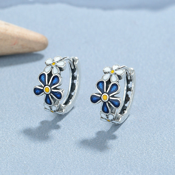 Thaya S925 Silver Flower Earrings