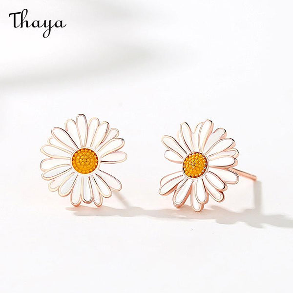Thaya S925 Silver Fresh Daisy Earrings
