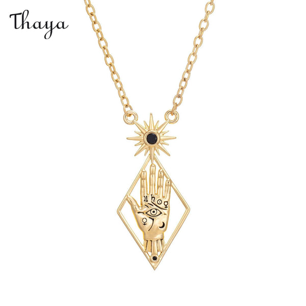 Thaya Layered Pendant Necklace Set