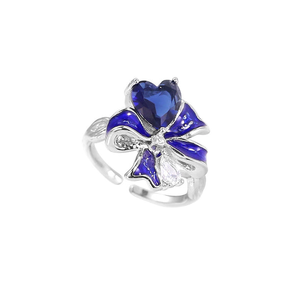 Thaya Heart Zircon Ring
