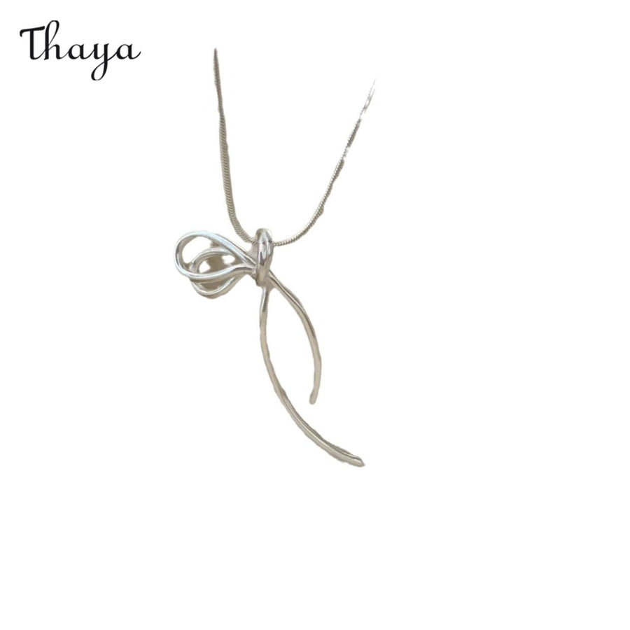 Collier Thaya en argent 925 avec nœud en ruban