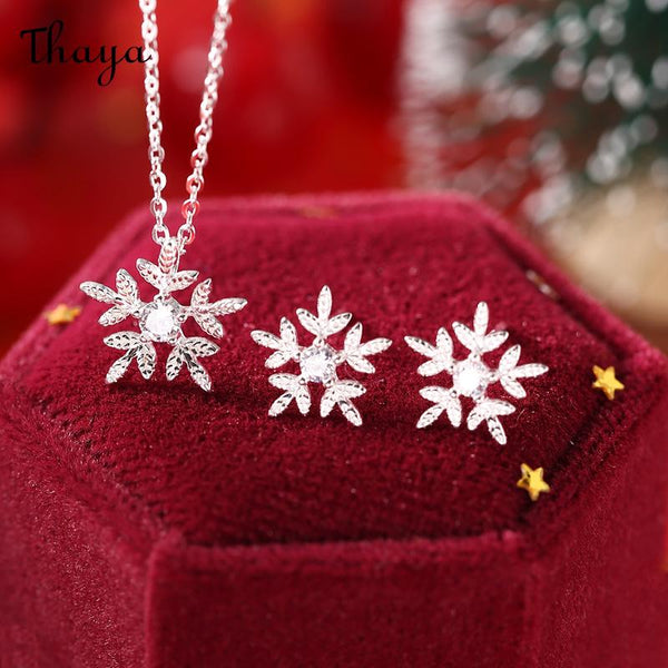 Thaya S925 Silver  Christmas Exquisite Cute Snowflake Jewelry Set