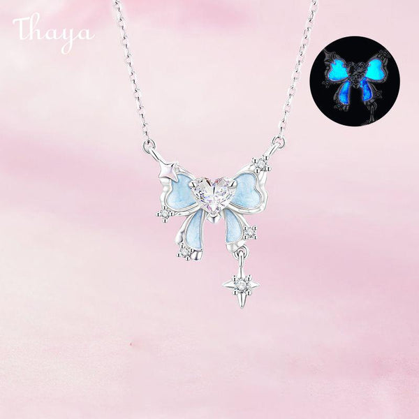 Thaya S925 Silver Sweetheart Knot Necklace
