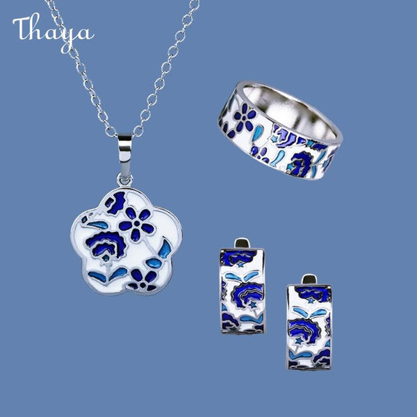 Thaya  Enamel Classic Retro Floral  Jewelry Set
