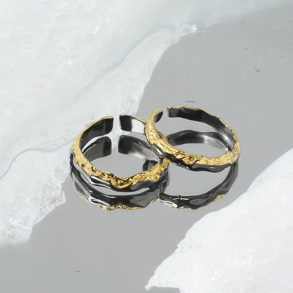 Thaya Abstract Wave Ring