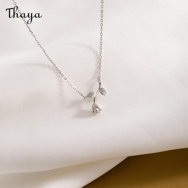Thaya 925 Silver Rose Necklace
