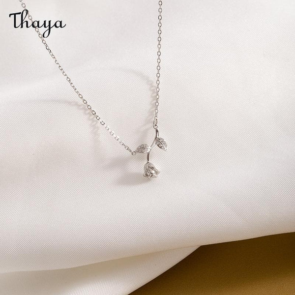 Collier Thaya en argent 925 avec roses