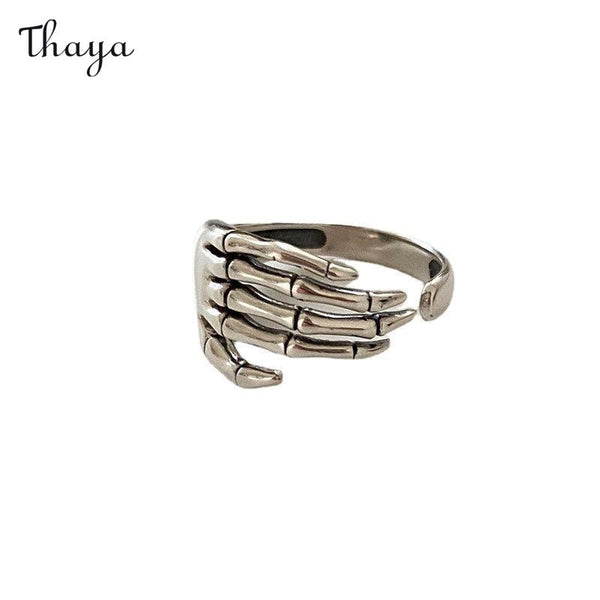 Thaya Skull Dark Ring