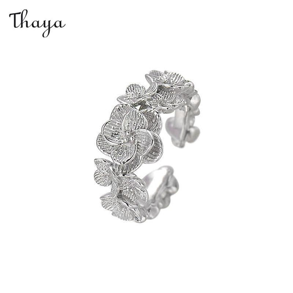 Thaya 925 Silver Three-Dimensional Flower Ring