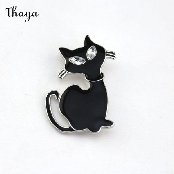 Broche en émail chat noir Thaya