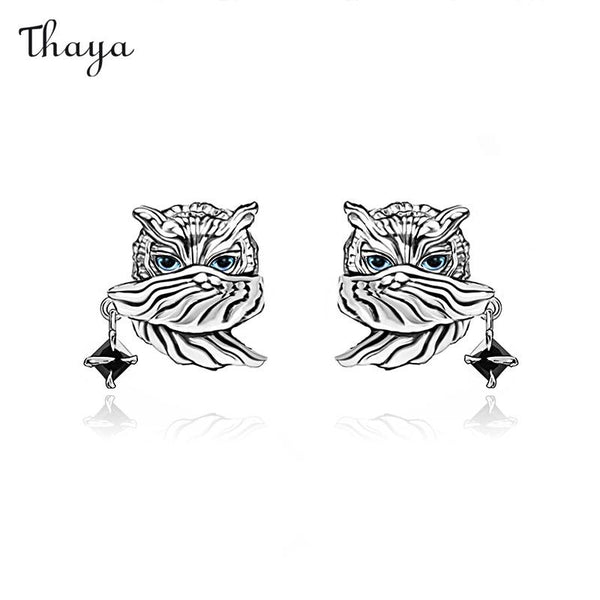 Thaya Dark Sweet Cool Owl Stud Earrings