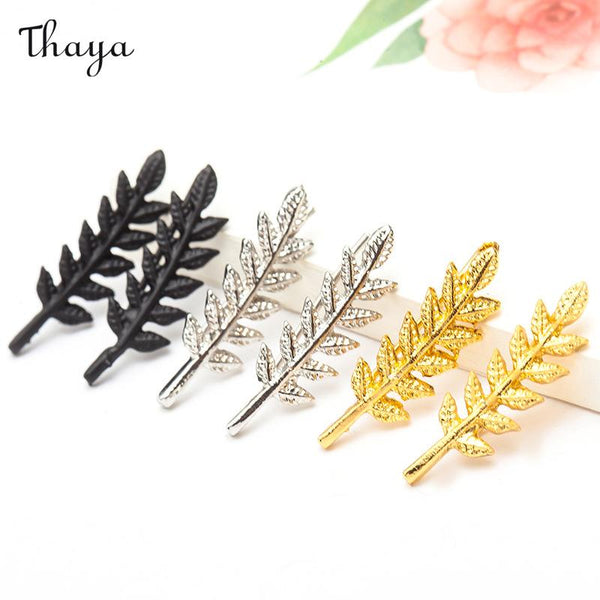 Thaya Simple Leaf-Shaped Leaf-Shaped Earrings